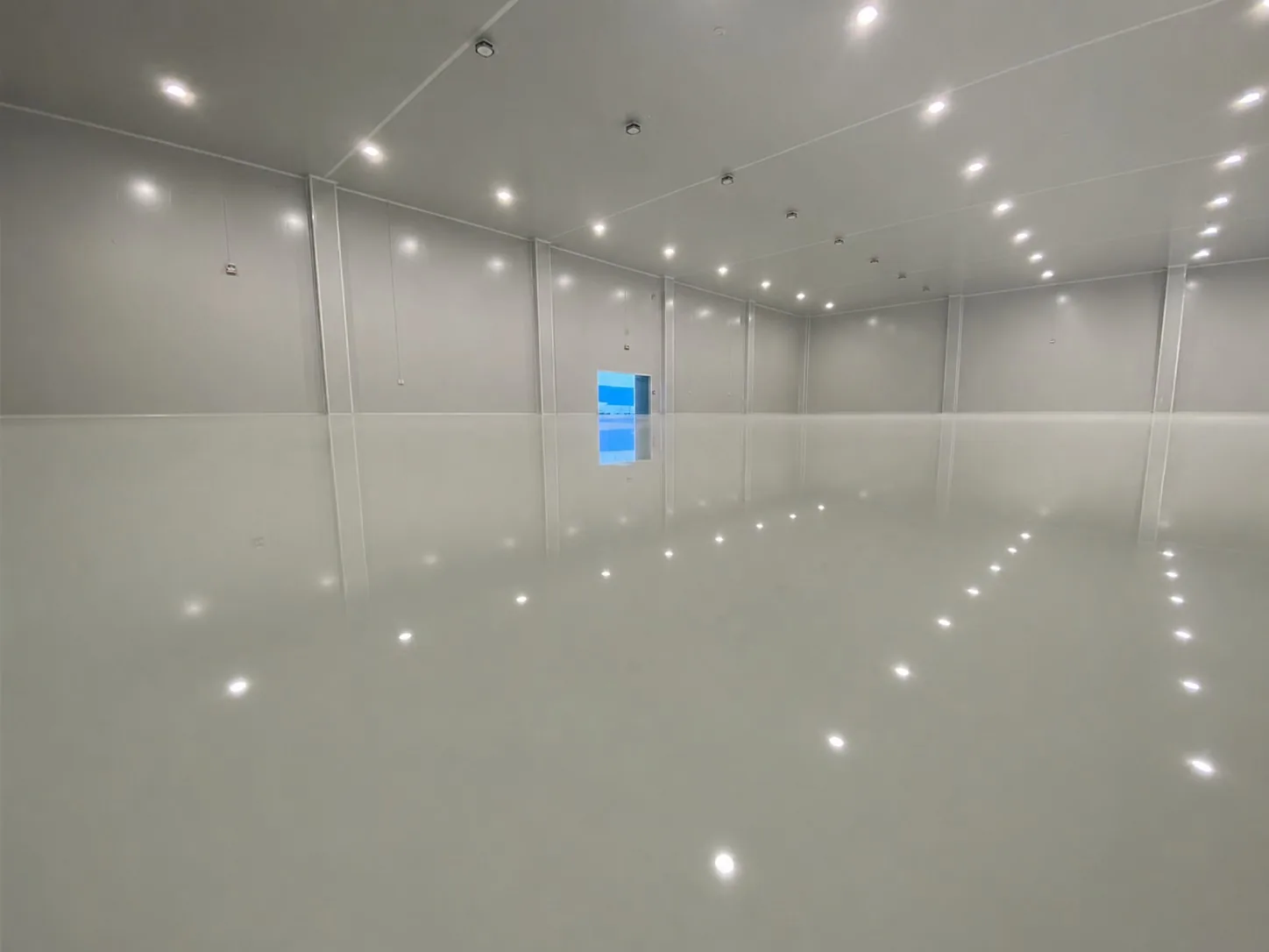งานพื้น Epoxy ภายในพื้นที่ใช้งาน